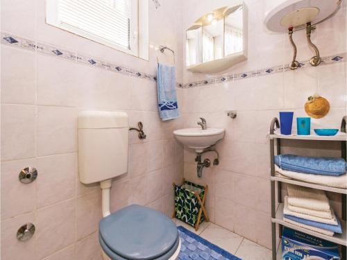 Apartment Povljana 02