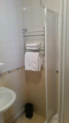 Hostal Guest House Grgin Dol