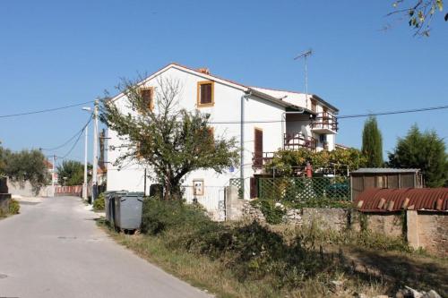 Apartments With A Parking Space Stinjan (pula) - 7253