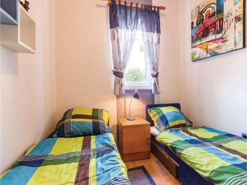 Two-bedroom Apartment In Pula