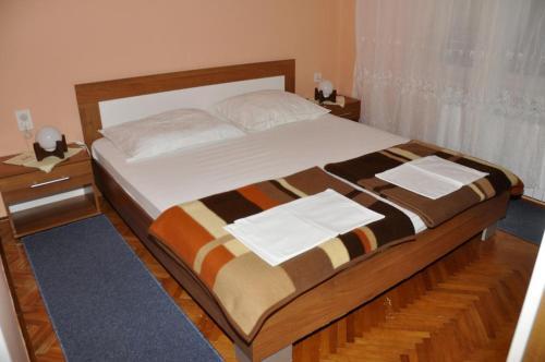 Apartments By The Sea Barbat (rab) - 14512