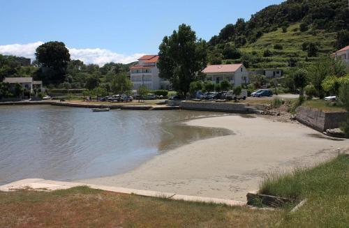 Apartment Supetarska Draga - Donja 15602d