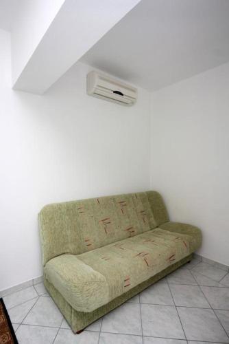 Apartments With A Parking Space Kampor (rab) - 5018
