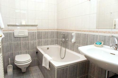Hostal Twin Room Rabac 3016c