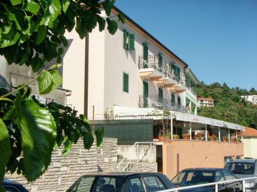 Hostal Twin Room Rabac 3016c