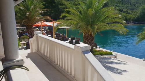 Hostal Rooms By The Sea Rava (dugi Otok) - 15880