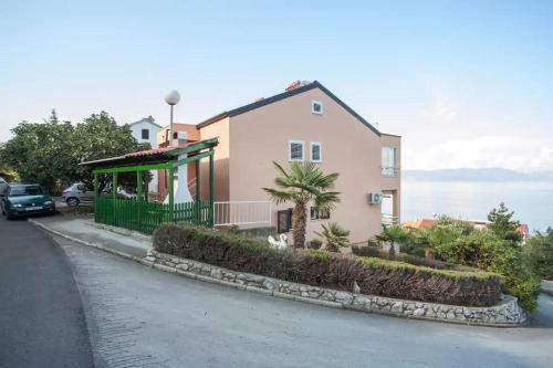 Apartments With A Parking Space Ravni (labin) - 12891