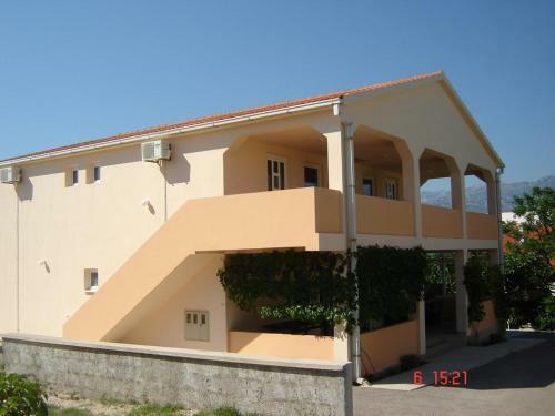 Apartment Razanac 13707b