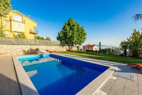 Apartment Rijeka 14294a