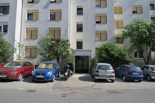 Apartments With Wifi Rijeka - 15333