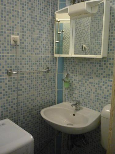 Apartments With Wifi Rijeka - 13227