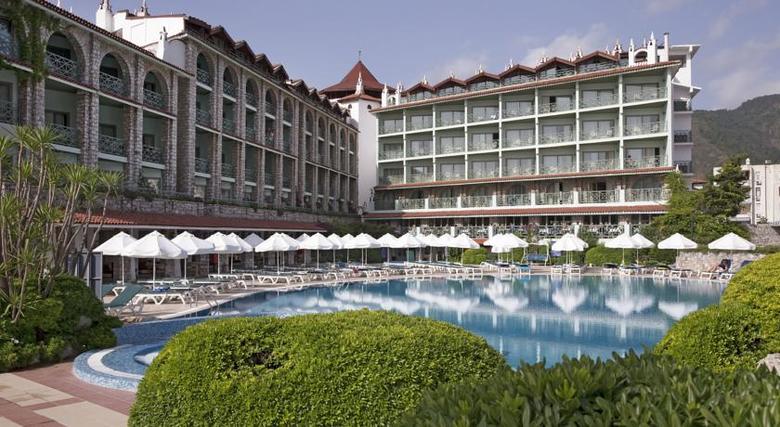 Hotel Marti La Perla