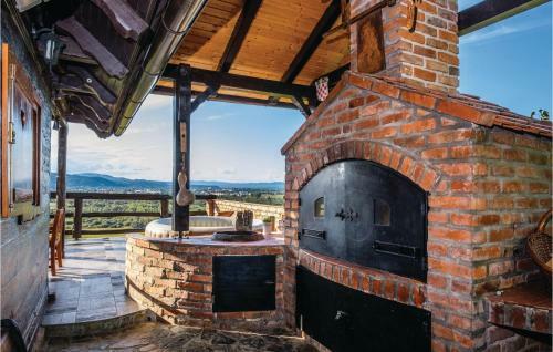 Two-bedroom Holiday Home In Samobor