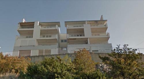 Apartments With A Parking Space Senj - 15236