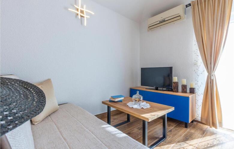 Holiday Home Sestanovac Put Zezevice