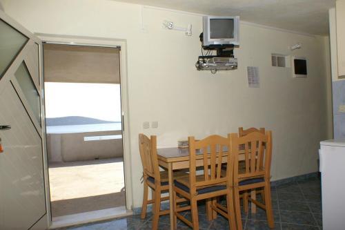 Apartments By The Sea Sevid (Trogir) - 4287