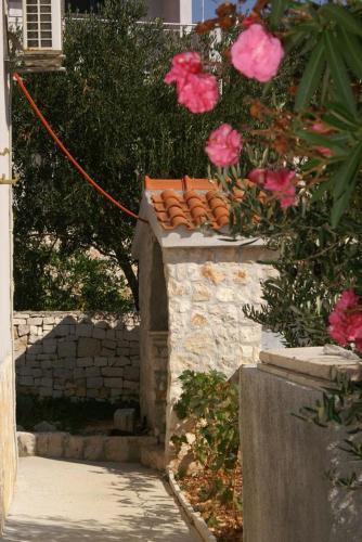 Apartments By The Sea Sevid (Trogir) - 4287