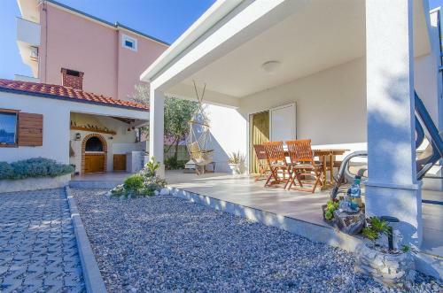 Holiday Home Nono