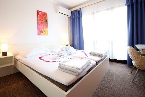 Hostal Guest House Zeba & Riviera