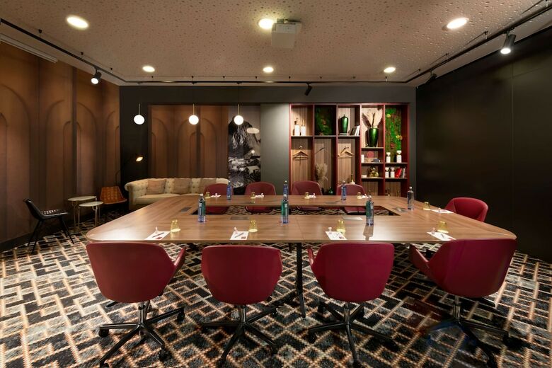 Hotel NH Collection Madrid Suecia