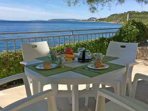 Hostal Apartments & Room Paula