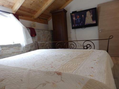 Seaside Holiday House Maslinica (Solta) - 14017