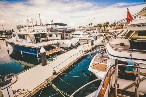 Motor Yacht Boatel