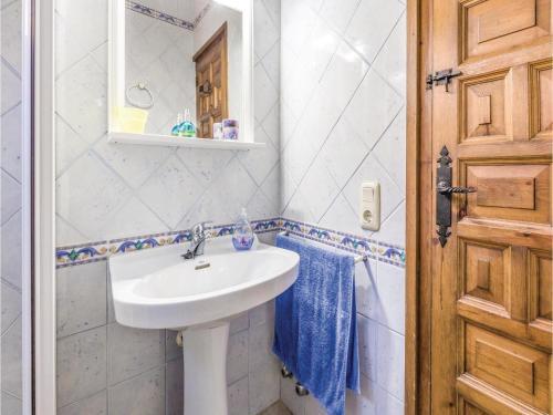 Four-bedroom Holiday Home In Coma-ruga, El Vendrell