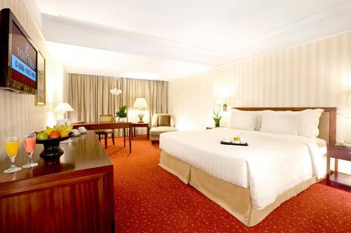 Hotel Redtop