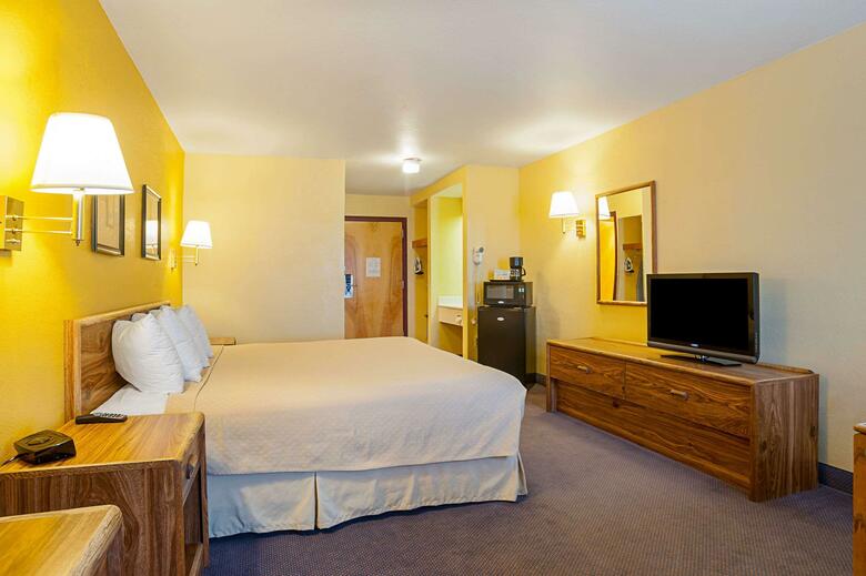 Hotel Quality Inn & Suites
