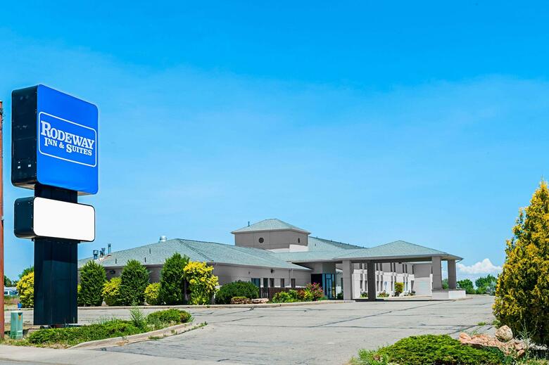 Hotel Quality Inn & Suites