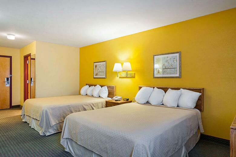 Hotel Quality Inn & Suites