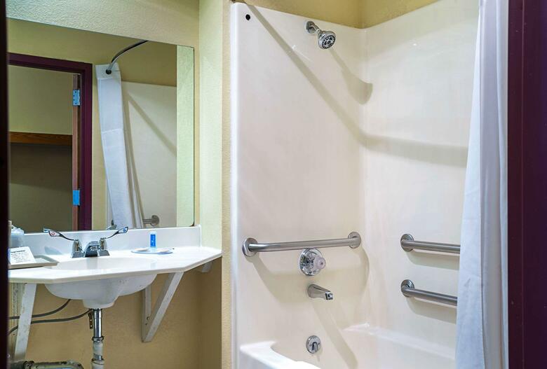 Hotel Quality Inn & Suites