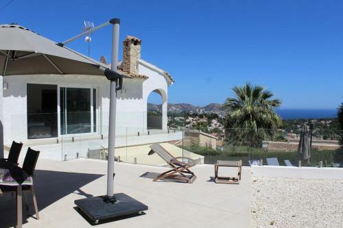 Moraira Villa Sleeps 10 Pool Air Con Wifi