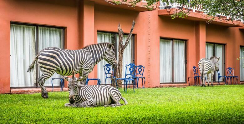 Hotel Avani Victoria Falls Resort