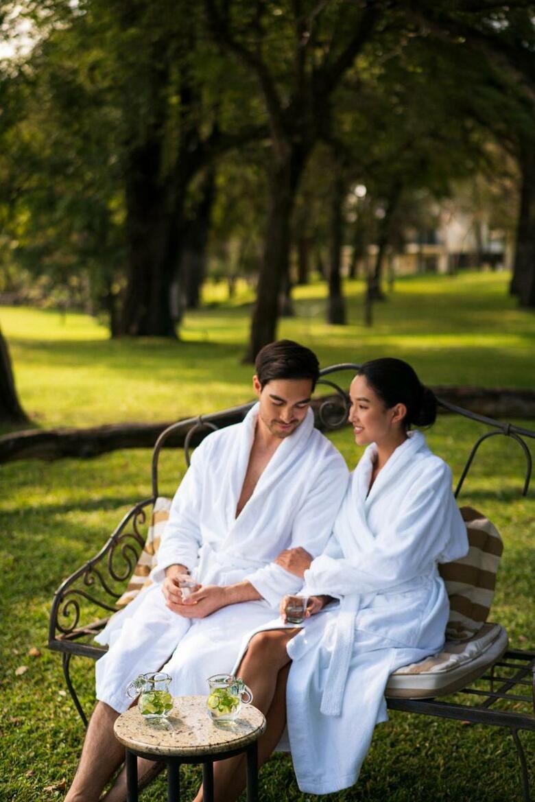 Hotel Avani Victoria Falls Resort