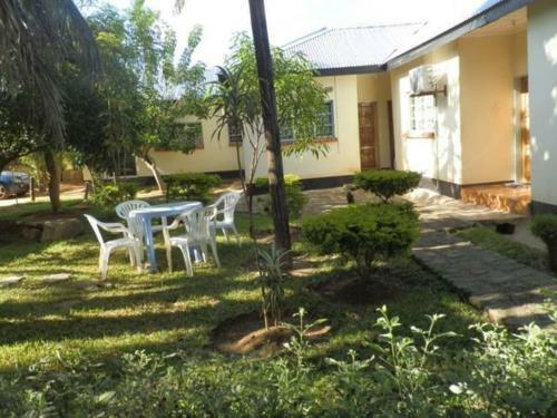 Hostal Relax Guest House