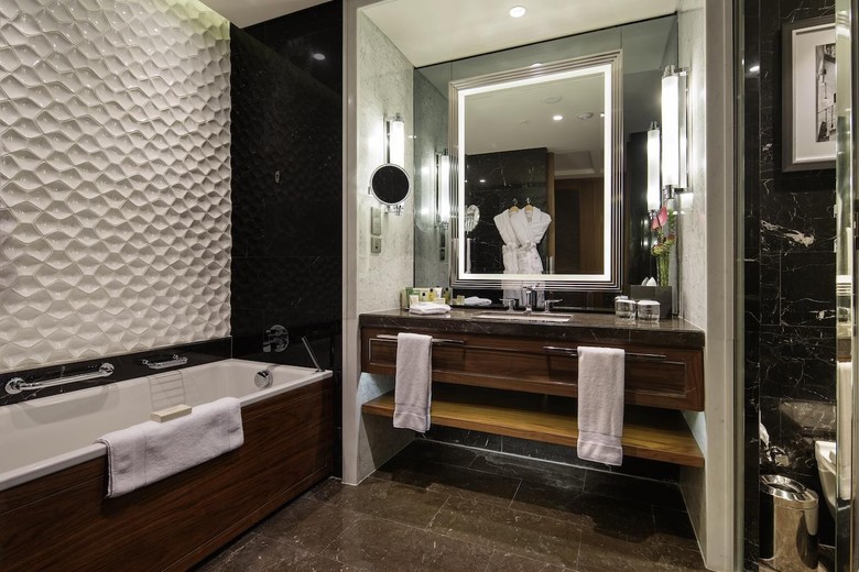 Hilton Istanbul Bomonti Hotel & Conference Centre