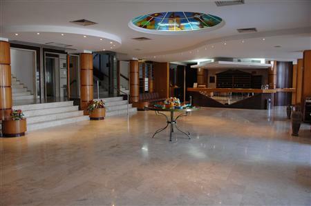 Belair Beach Hotel