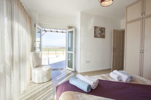 Hotel Aphrodite Beachfront Resort
