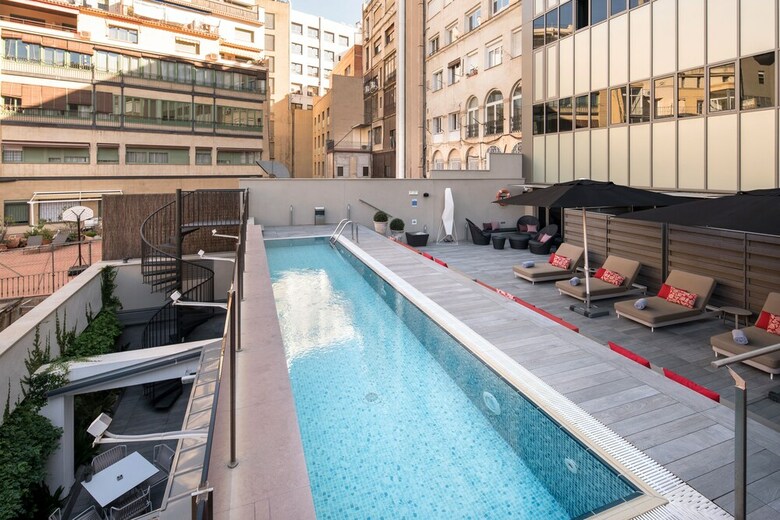 Hotel Catalonia Square