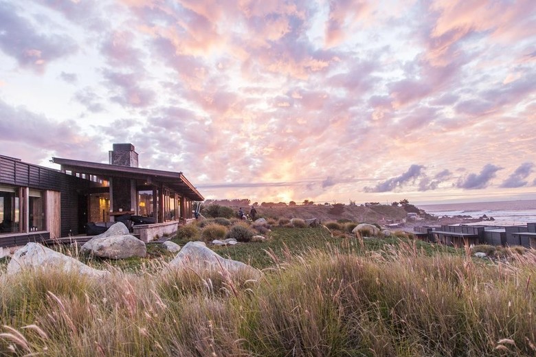 Lodge Hotel Alaia