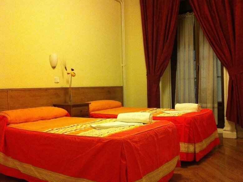 Hostal Aresol