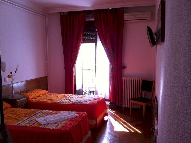 Hostal Aresol