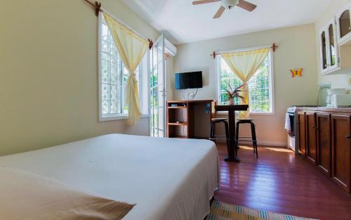 Blue Waters Hotel And Apartments