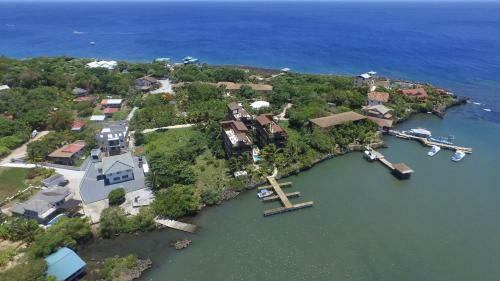 Mangrove Dock Condos - Egret 2 - 6 People