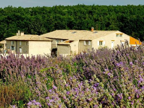 Holiday Home Aubignane Le Mas Des Oliviers