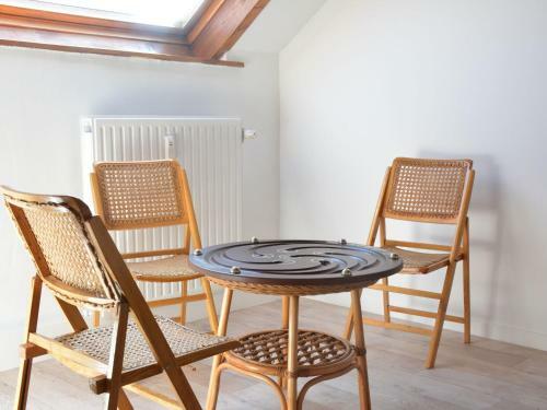 Spacious Holiday Home In Anhee With Private Terrace
