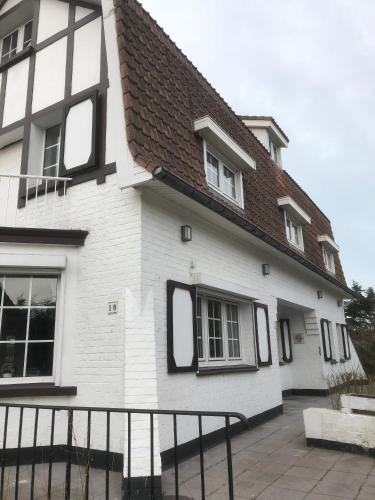 Villa Fernley