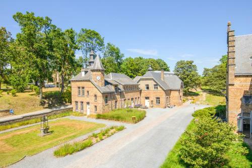 Hotel Domaine De Ronchinne - Ch�teau De La Poste